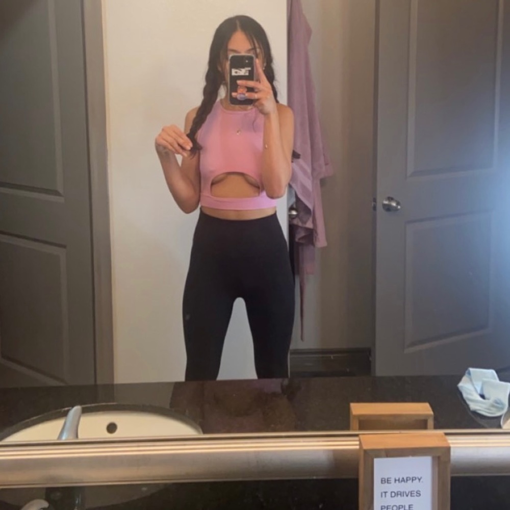Pink Cut Out Workout Crop Top. Size Small.